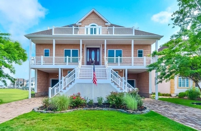 Rare Ocean City Gem! 7 Bedroom Waterfront Home In Heron Harbour!