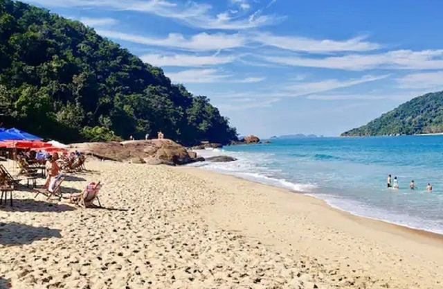 Raridade - Apt próx praia vista mar ar con