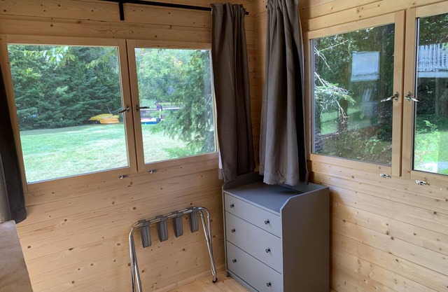 Raspberry Bay lake Cottage . a great vacation experience