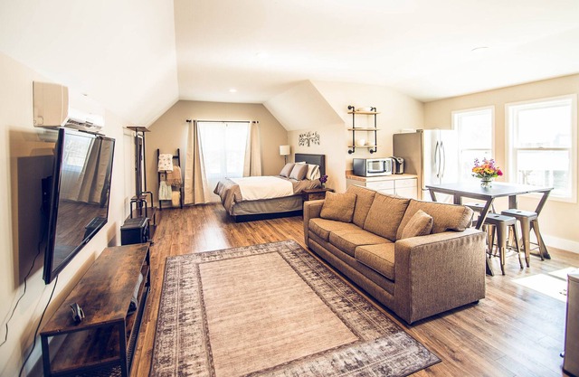 RDF Retreat 7 - One Bedroom Apartment, Sleeps 4