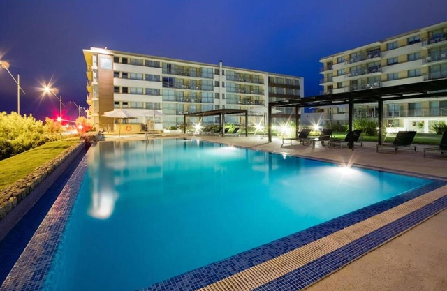 Real Colonia Hotel & Suites