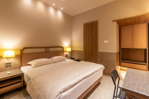 Reay Road Residency Hotel