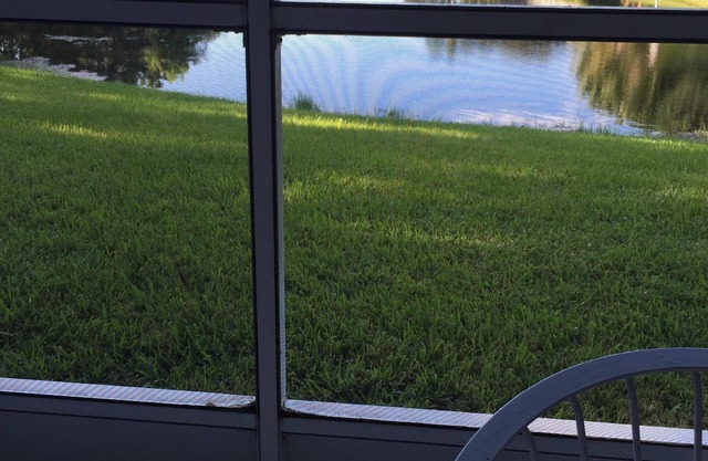 Reburbished 2 Bed, 2 Bath Ground Floor Condo, Lake Front