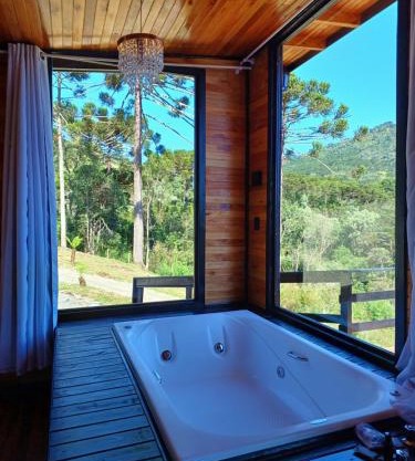 Recanto do Ipê (cabana 02)