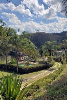 Recanto dos Carvalhos - Pousada Camping