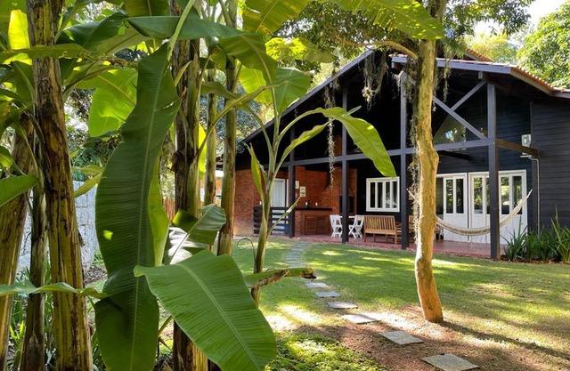 Recanto para relaxar com a natureza e os pássaros