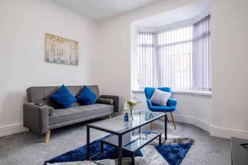 Recently renovated stylish home parking Pass the Keys