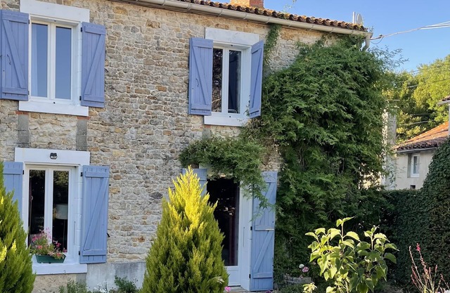 Recently renovated cottage in the quiet village of St Valerien