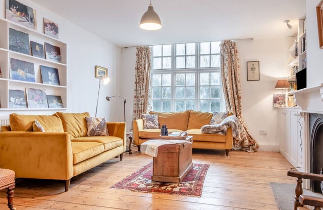 Rectory Cottage - Brighstone