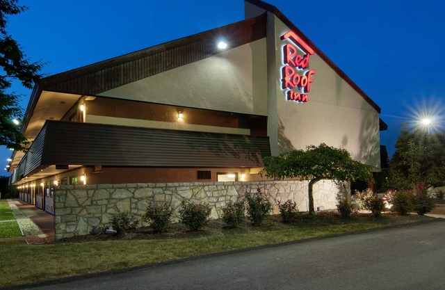 Red Roof Inn Fairmont