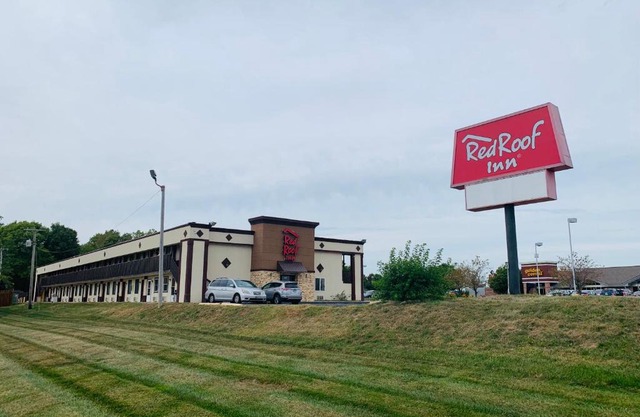 Red Roof Inn