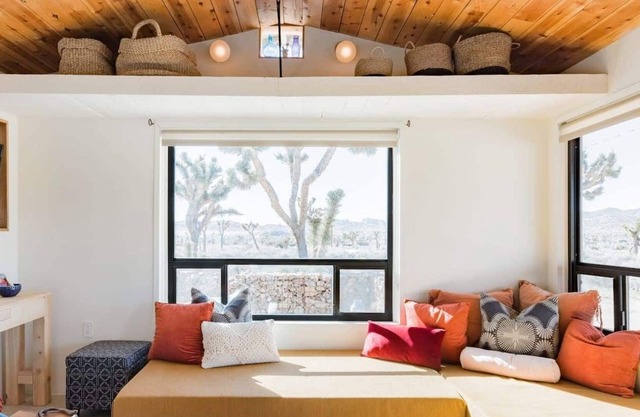 Red Tail Ranch, Pioneertown - Lovely Desert Views