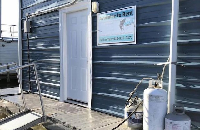 Reel Therapy 2- Venice Marina (B Dock)