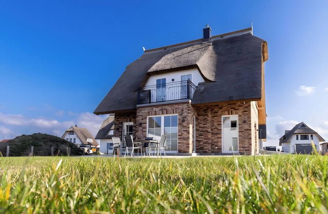 "reethaus nordlicht" a top-class vacation home on the baltic sea island of rügen.