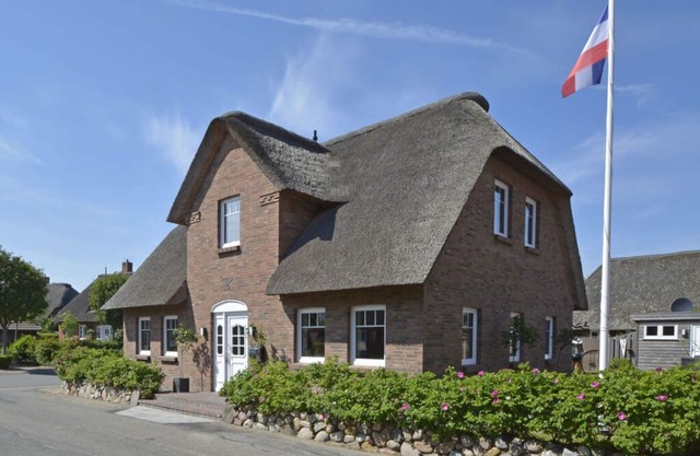 Reetstern Utersum Comfortable holiday residence