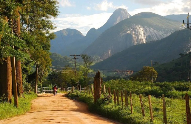 Refúgio Rústico em Condomínio Vilarejo das Cachoeiras