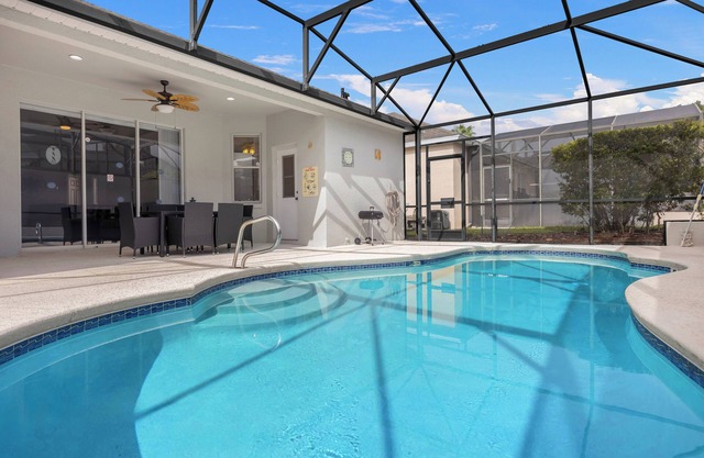 ref 108PF Stunning villa own pool. Pet friendly. Near Disney