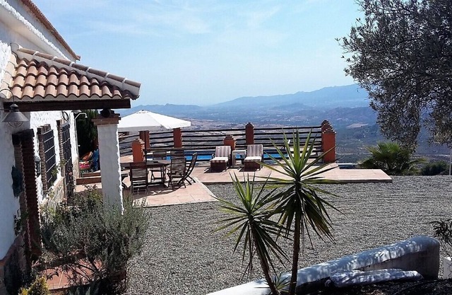 Refurbished Stunning Mountain Top Villa