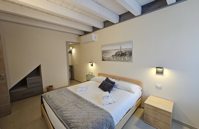 Regarda - Residenza "G&J - 2 floor" modern onebedroom apartment with roof terrace