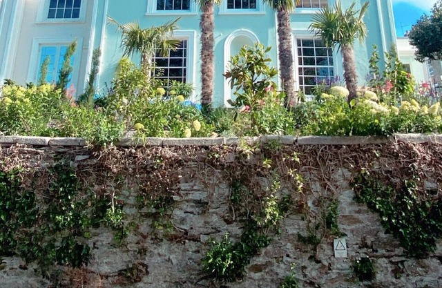 Regency Villa in the Heart of The Cornish Capital