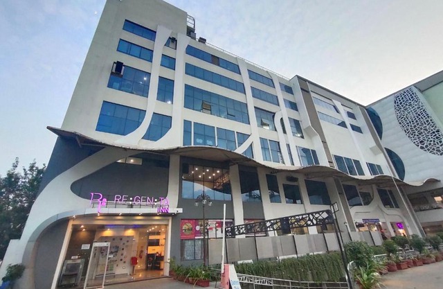 Regenta Inn Vadodara, 500m from Railway Station