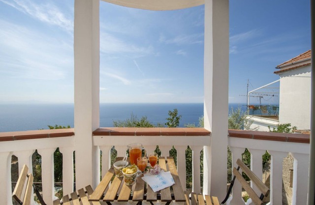 Regina house in Furore