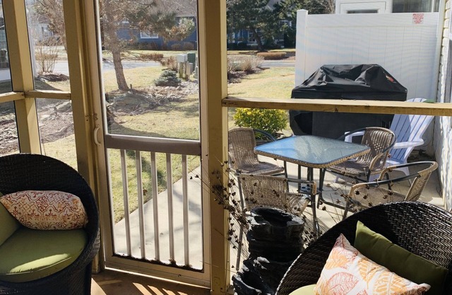 Rehoboth house, close to beach, shopping and restaurants, community pool