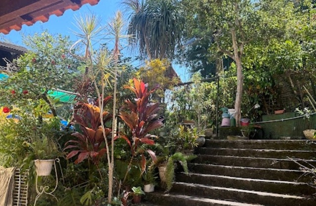 Relax in nature with a mountain climate. Pets are allowed, because of the pool and barbecue.