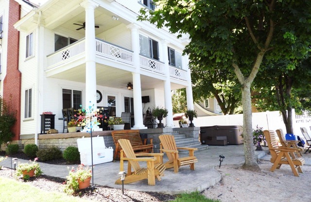 Relax and Enjoy on Conesus Lake with a Hot Tub!