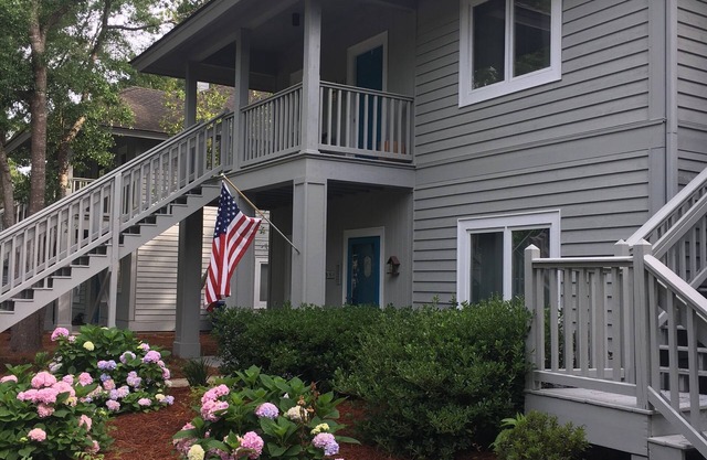Relax at Tidewater! Golf/Fun/Sun/Beach/Pool/Fitness/Tennis/Hot Tub/Shopping