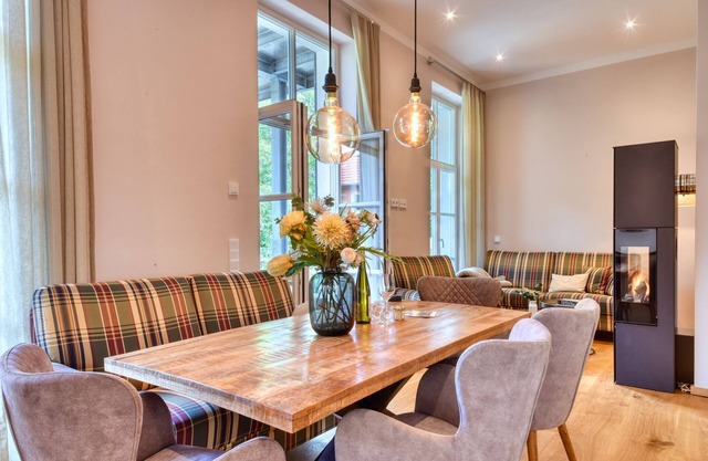 Relax in the heart of the white city: our stylish vacation apartment at Circus