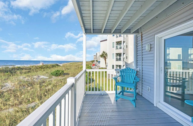 Relax Oceanfront - Perfect Fall Getaway