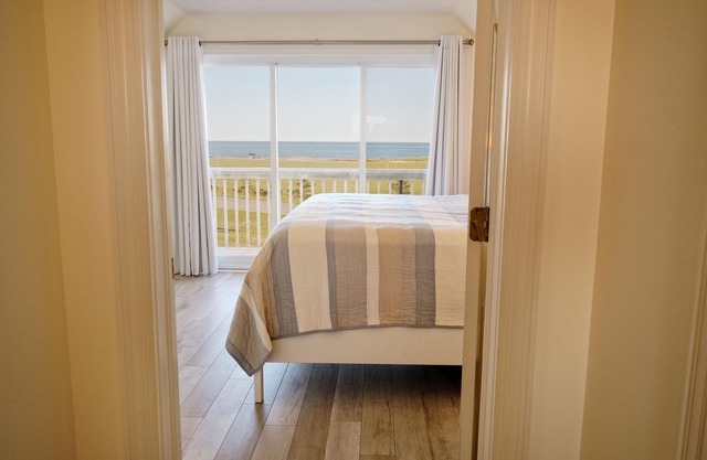 Relaxing 3 bedroom cottage located in beautiful Prince Edward Island, Canada