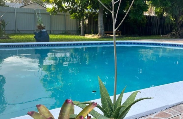 Relaxing 3 bedroom pool home