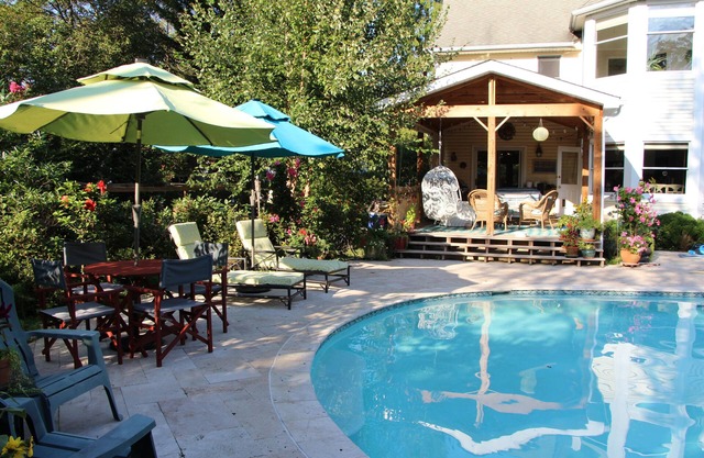 Relaxing Bay Ridge Lagoon