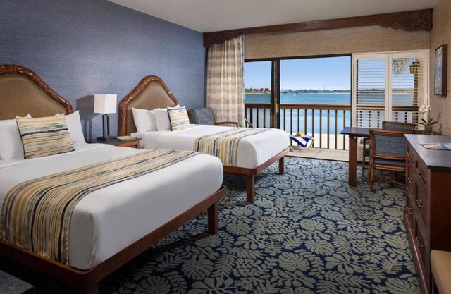 Relaxing Bayfront Double Suite | Catamaran Hotel & Spa | 2 units