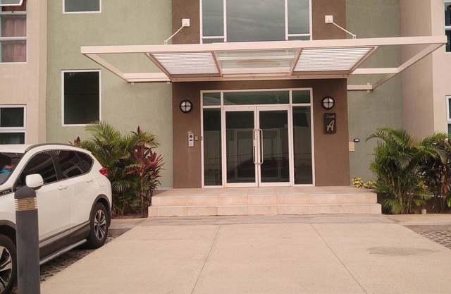Relaxing Kingston Apartment in close proximity to entertainment