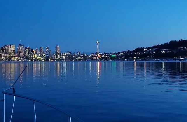 Relaxing Live-Aboard Boat Moored in Seattle's Famous Lake Union