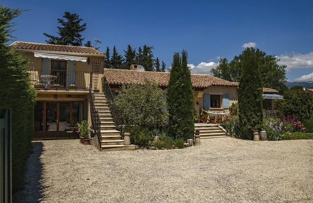Relaxing Provence retreat - hike, bike or just drink wine in the sun