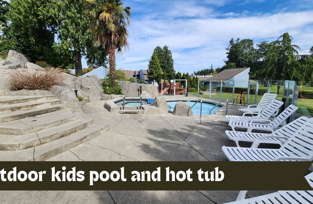 Relaxing retreat at Pacific Shores Resort Condo