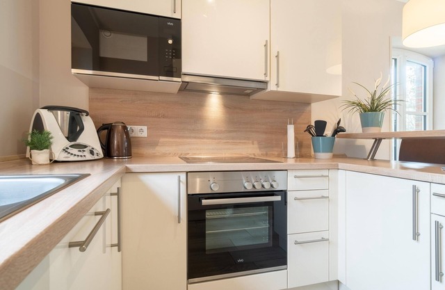 "Relaxing vacation apartment by the lighthouse for families and adventure seekers!"