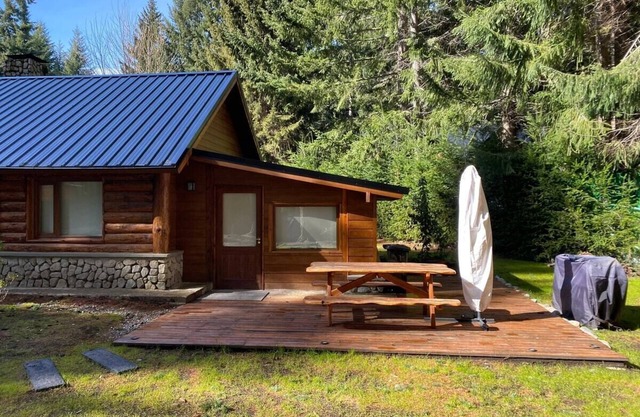 Remanso del Bosque - Amancay Cabin, Manzano Bay
