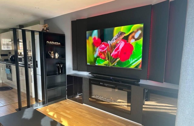 Remarkable 2-Bed House in Northolt