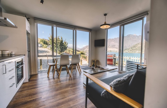 Remarkable View Apartment