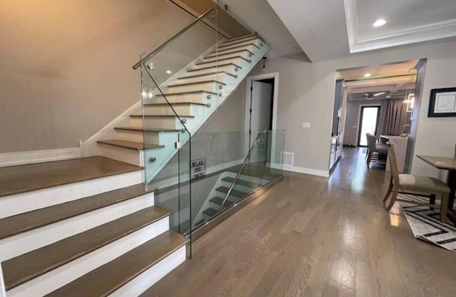 Remodeled 1890 Chicago Greystone, 4bd 3.5ba & Gym