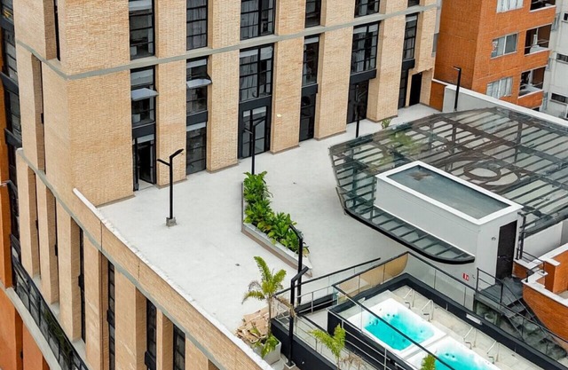 Remote Work-Ready 2BR –Jacuzzi, Design, El Poblado