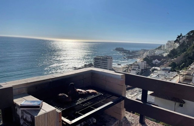 Reñaca Grand Terrace with ocean view