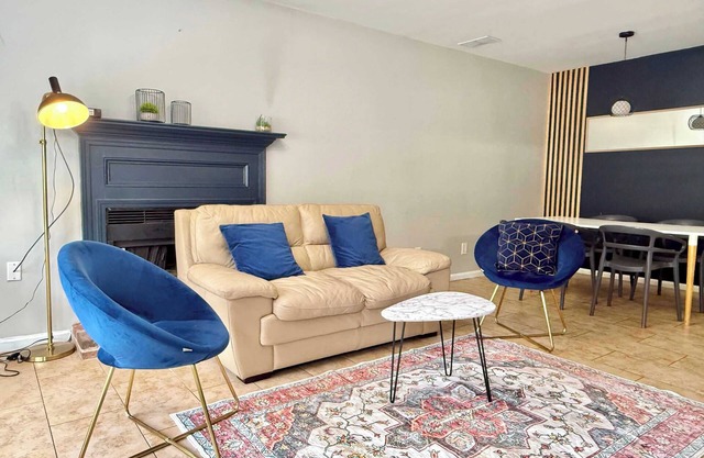 Renovated 2BR Townhouse in Norcross