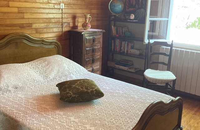 Renovated apartment in quiet country house with view of the Cevennes mountains