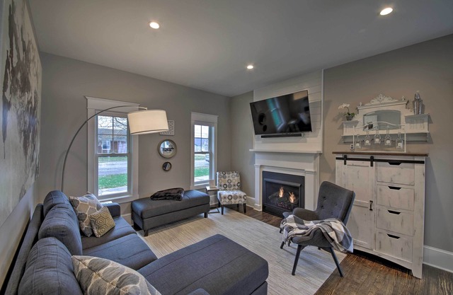Renovated Craftsman House w/Patio & Fire Pit!